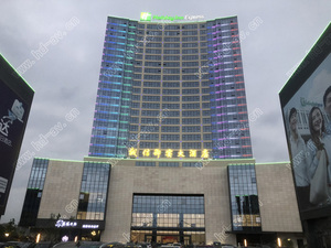 浙-宁波市诚信御宴大酒店-三层宴会大厅800平方-音响+灯光+点歌+全景视频系统集成项目