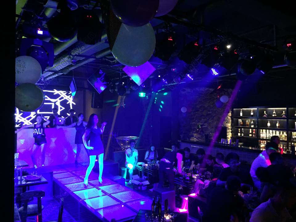 宁波市北仑凯乐酒吧bar